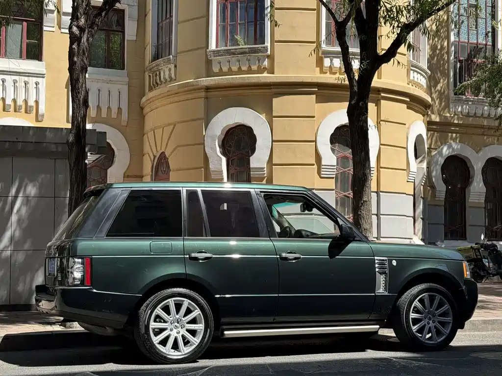 Land Rover Range Rover 2010 — фото 20