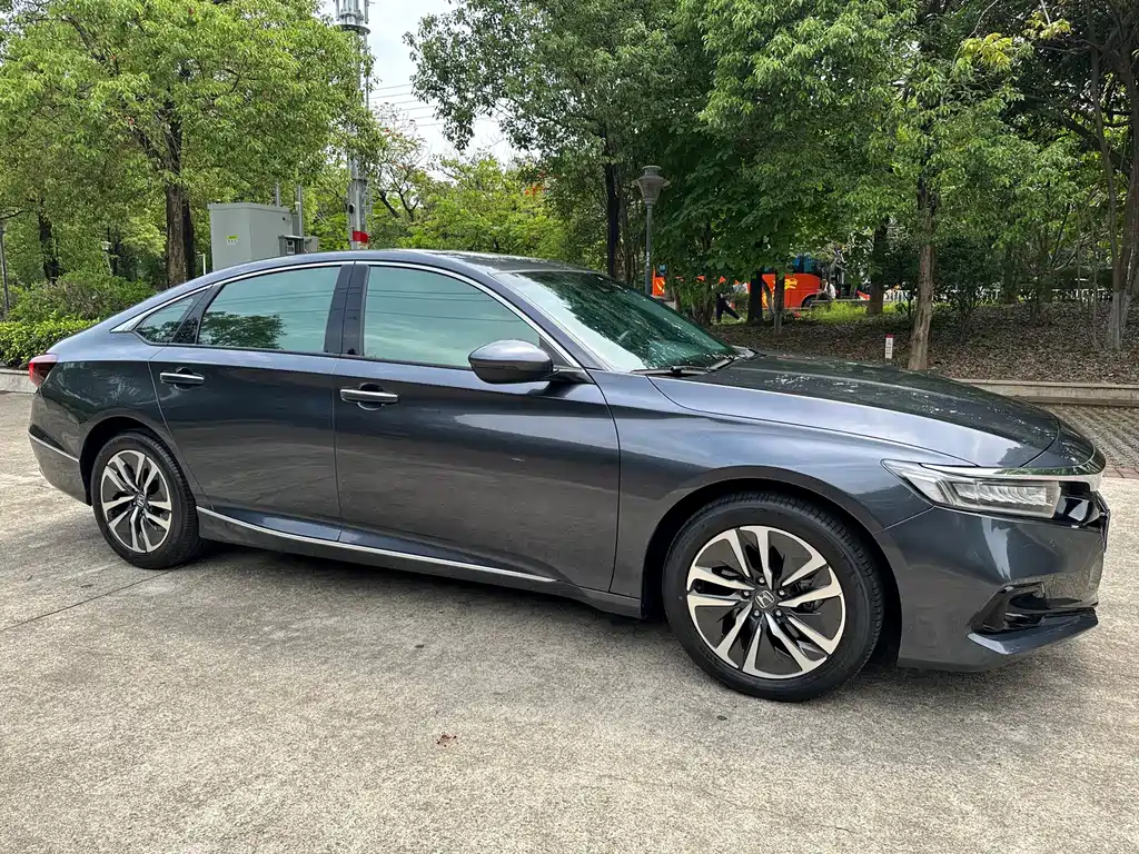 Honda Accord 2022 — фото 12