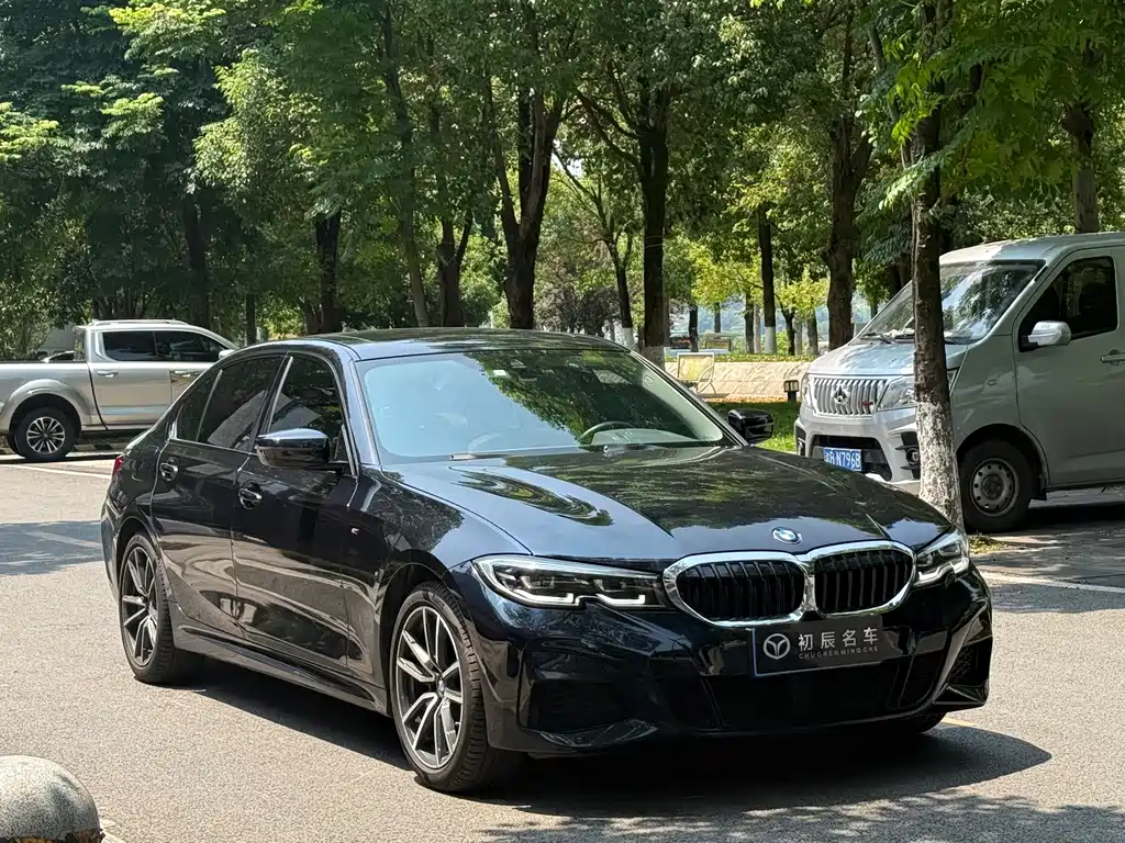 BMW 3 Series 2022 — фото 10