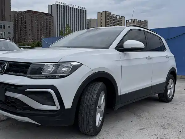 Volkswagen T-Cross 2023