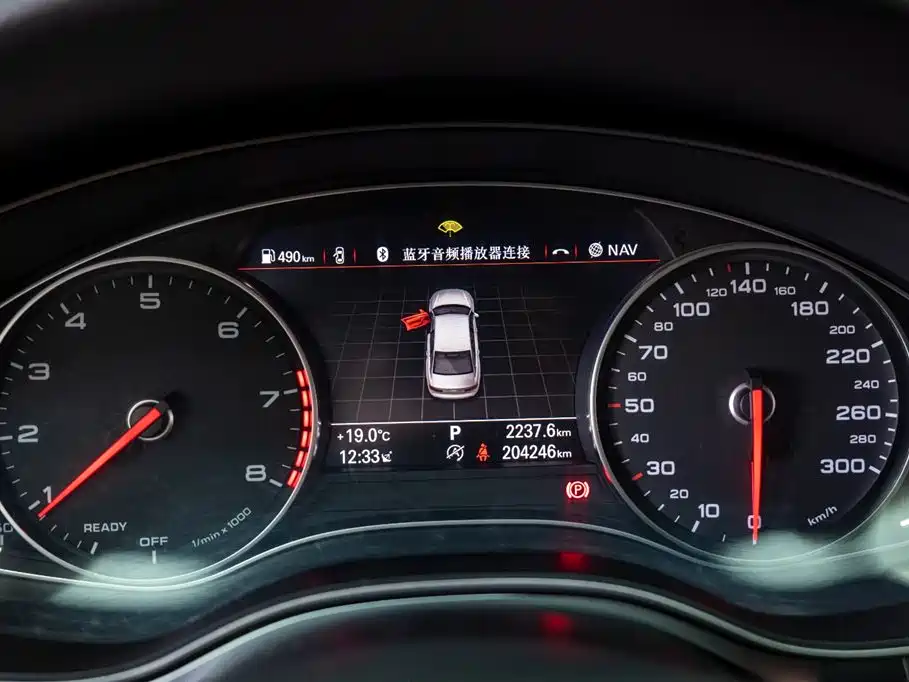 Audi A6L 2018 — фото 13