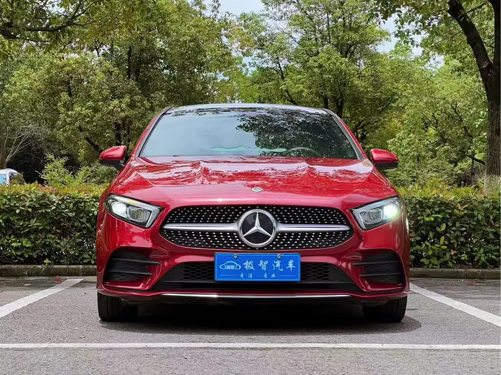 Mercedes-Benz A-Class 2021 — фото 2