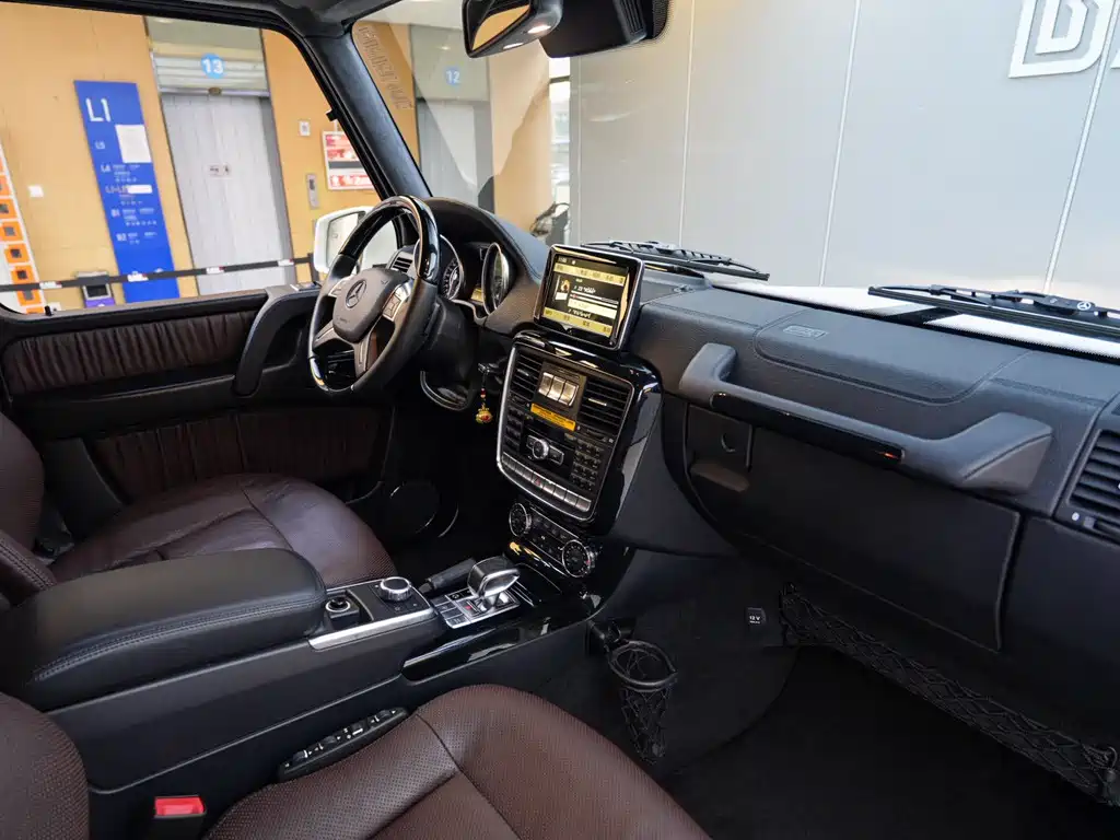 Mercedes-Benz G-Class AMG 2013 — фото 16