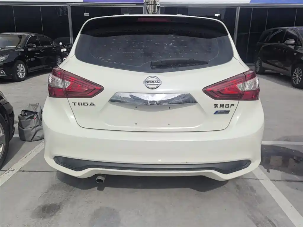 Nissan Tiida 2019 — фото 6