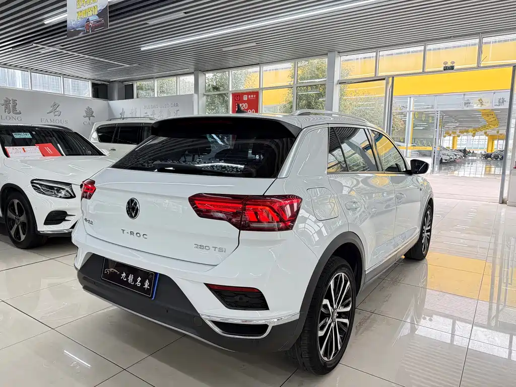 Volkswagen T-Roc 2021