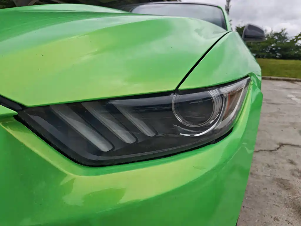 Ford Mustang 2017 — фото 16