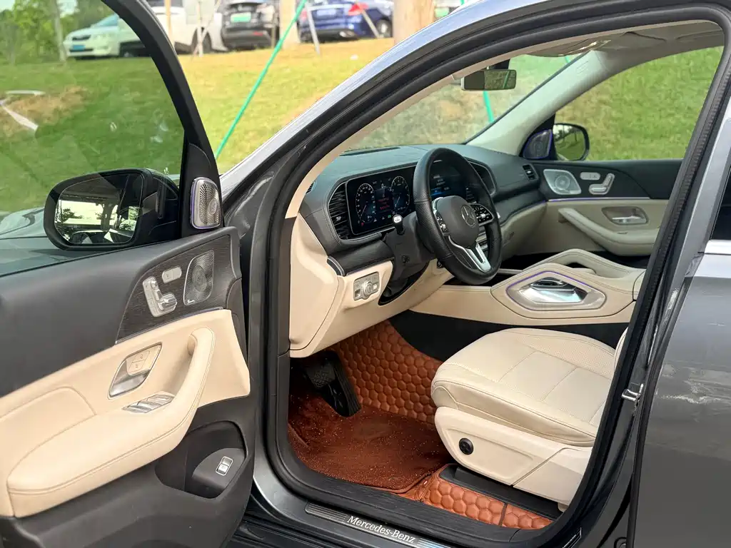 Mercedes-Benz GLE 2019 — фото 17