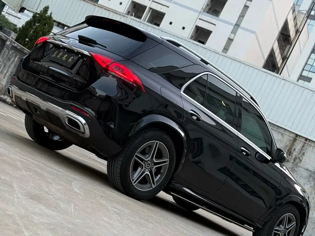 Mercedes-Benz GLE 2019 — фото 25