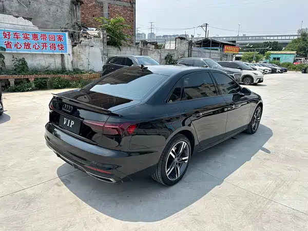 Audi A4L 2021