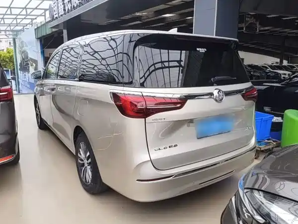 Buick GL8 2020