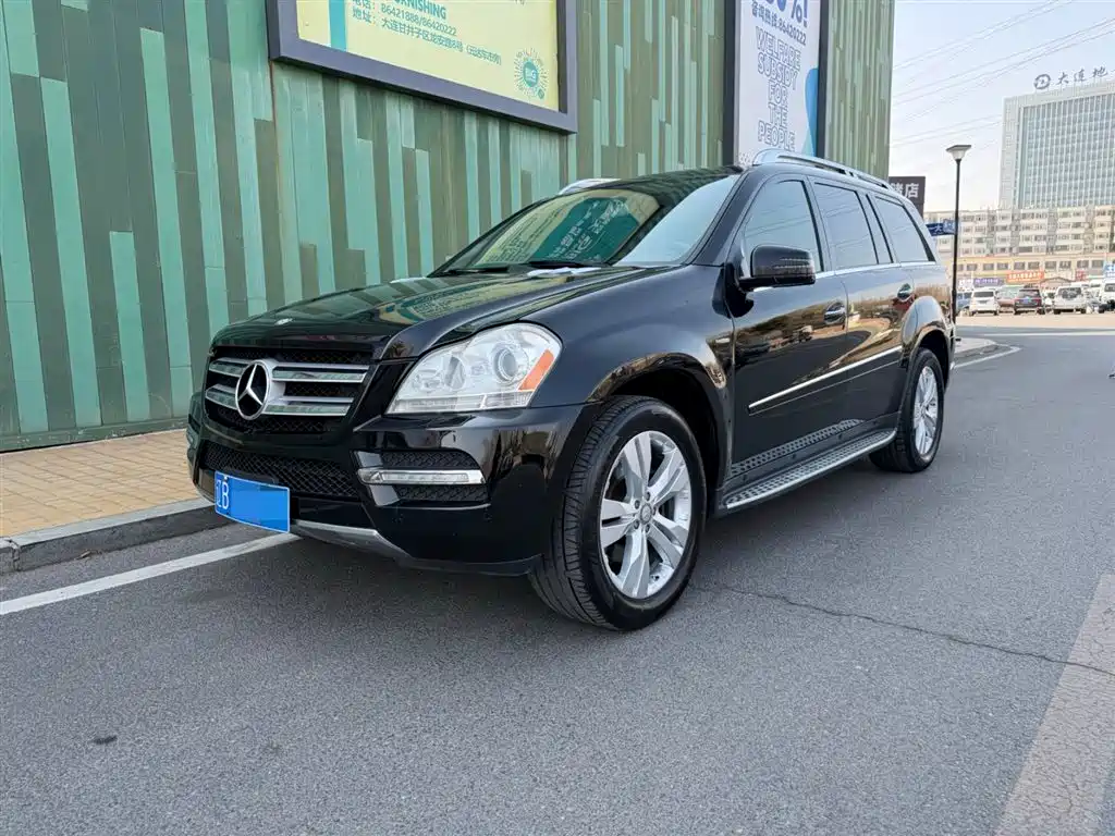 Mercedes-Benz GL-Class 2011 — фото 1