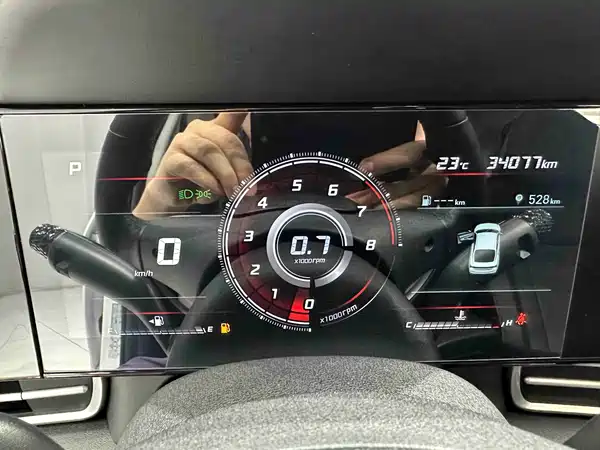 Hyundai Elantra 2023