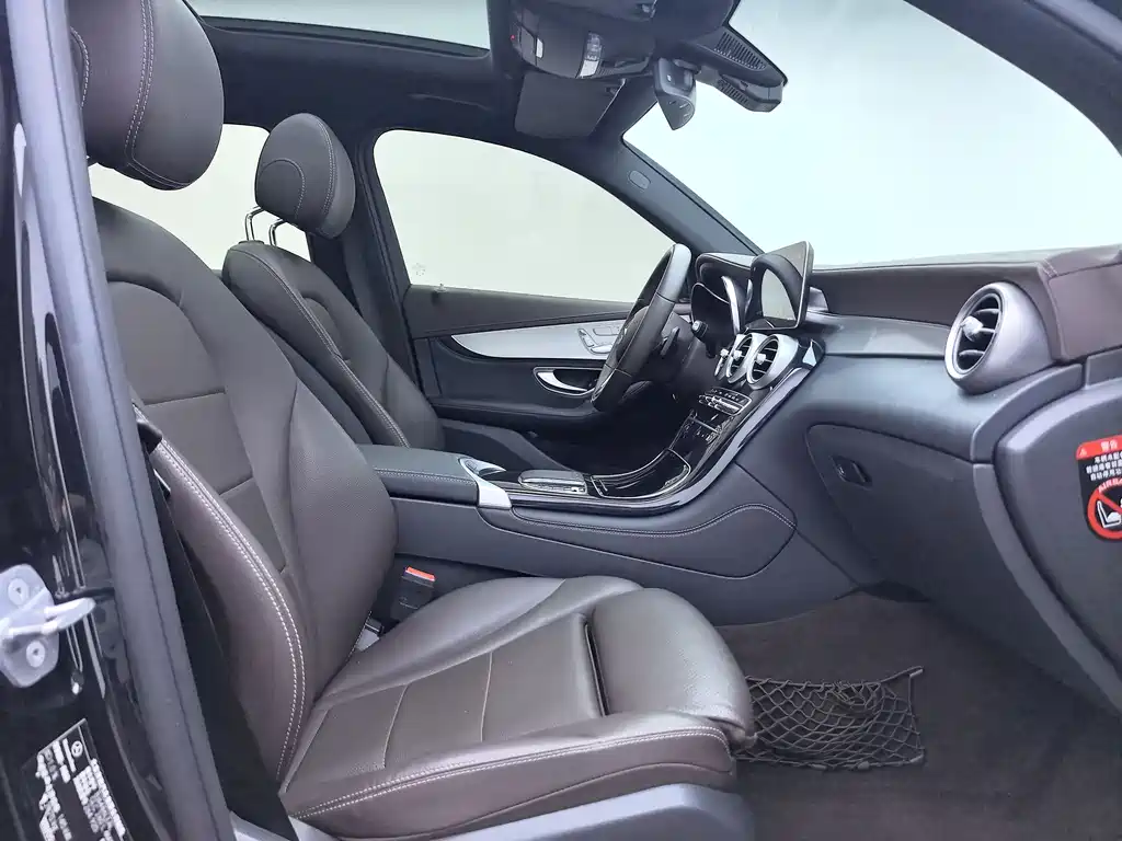 Mercedes-Benz GLC 2020 — фото 15