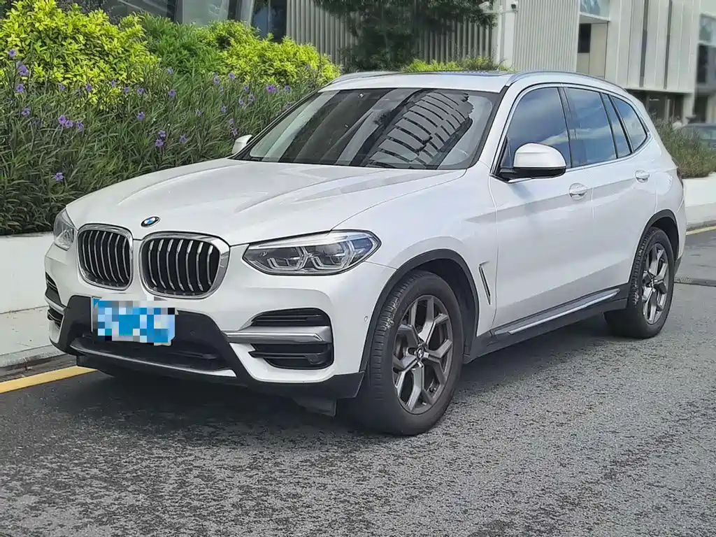 BMW X3 2021