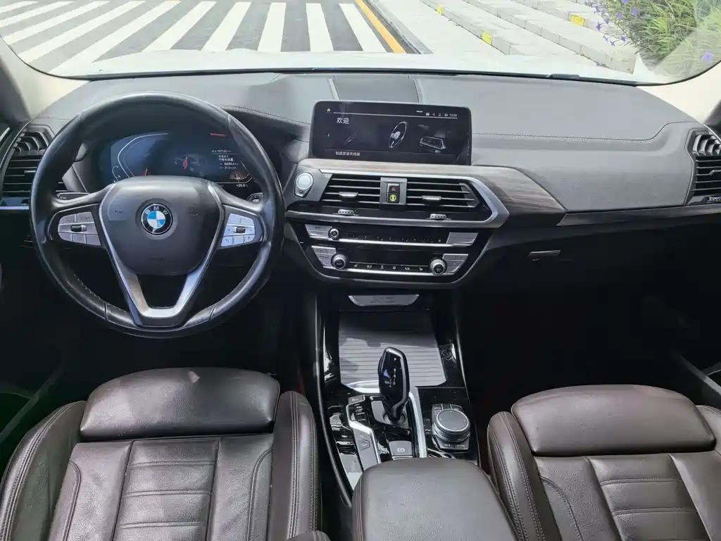 BMW X3 2021