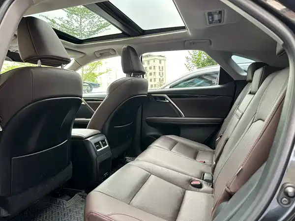 Lexus RX 2020