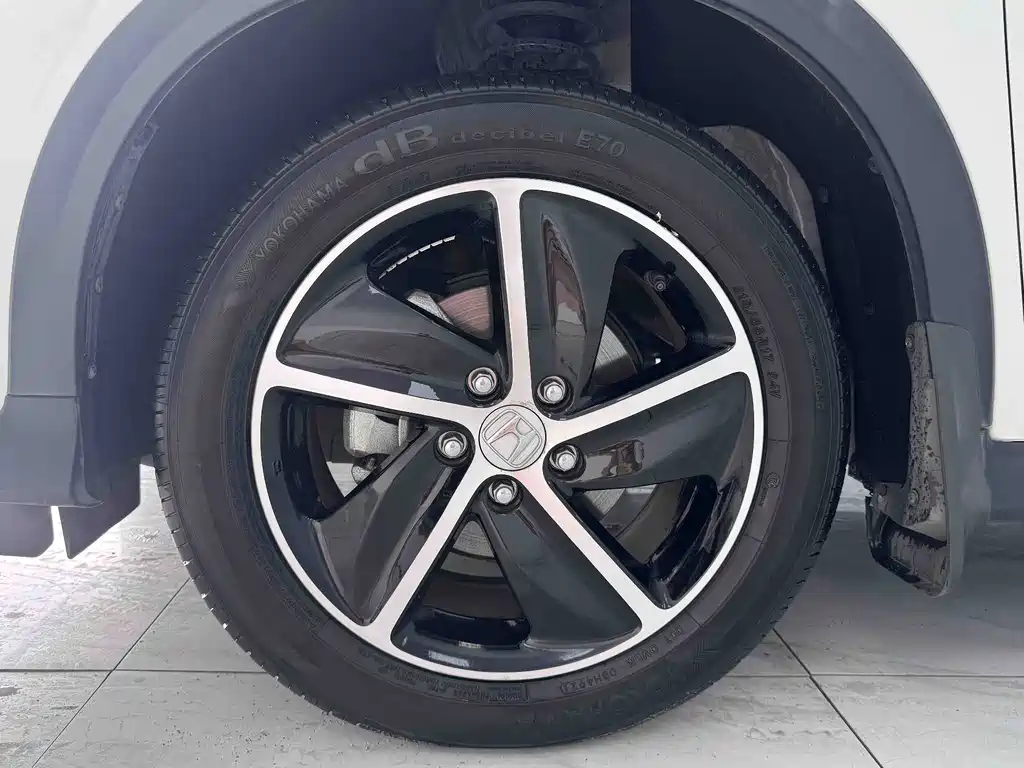 Honda Vezel 2021 — фото 18