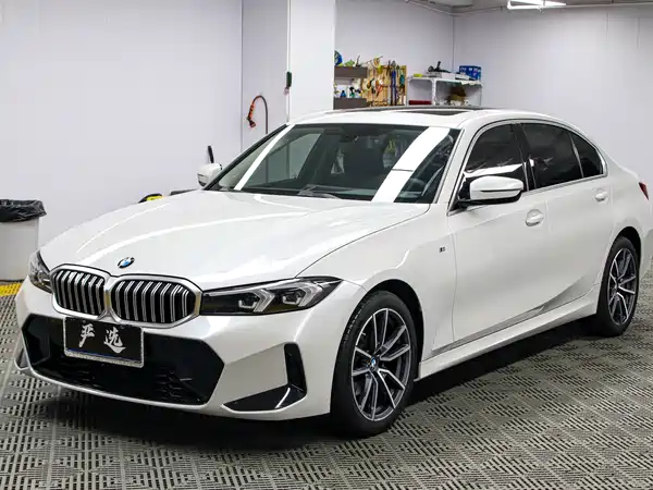BMW 3 Series 2023
