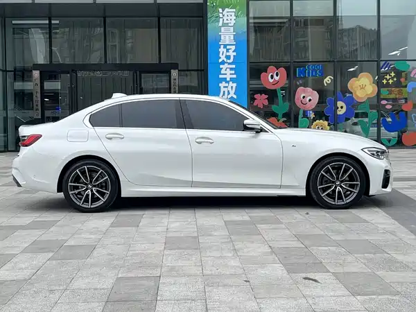 BMW 3 Series 2019
