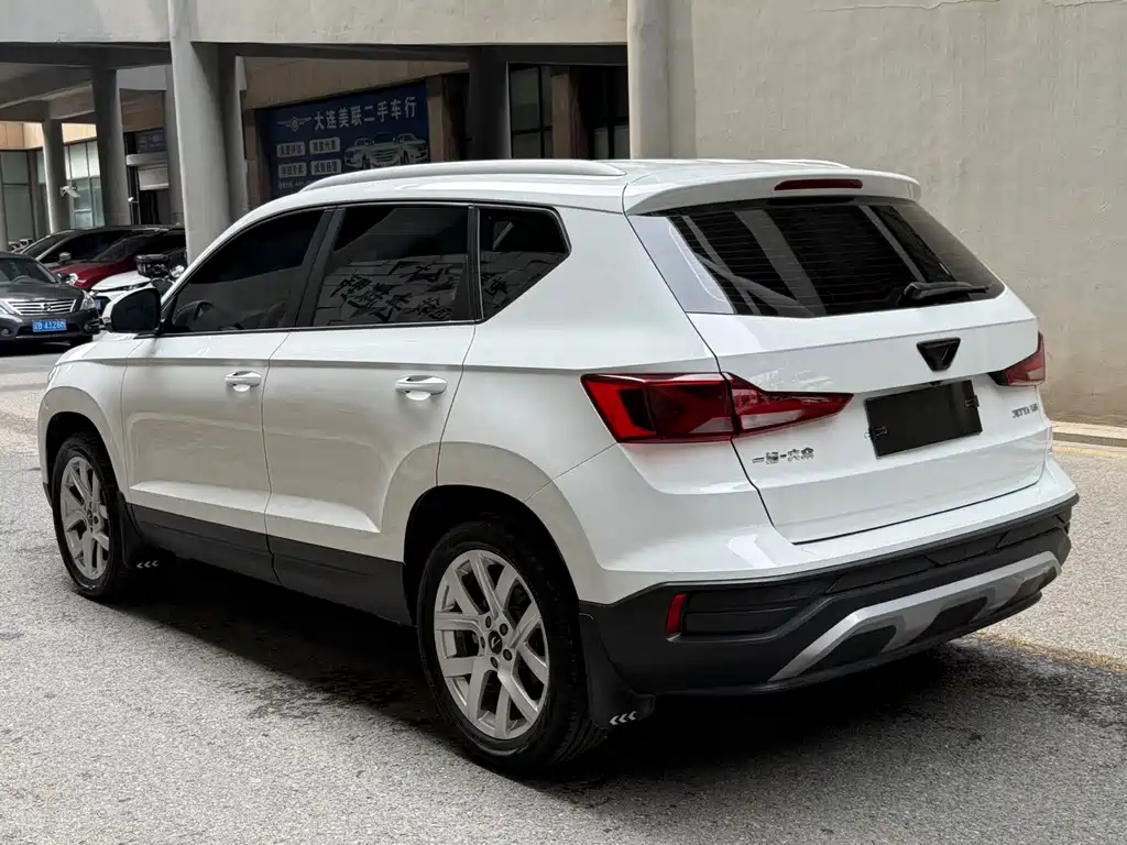 Jetta VS5 2022