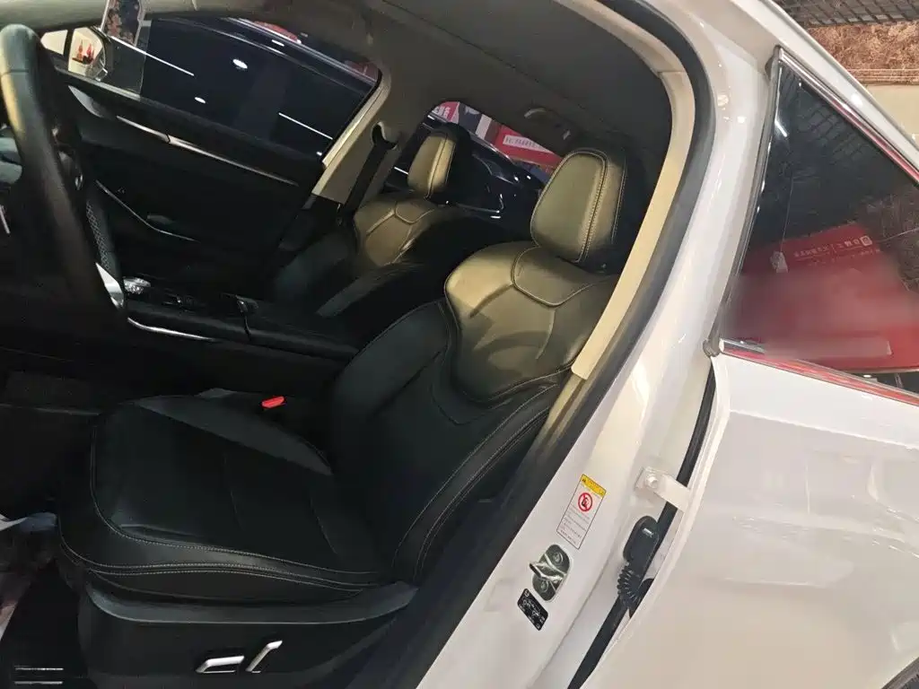 Haval H6 2021 — фото 11