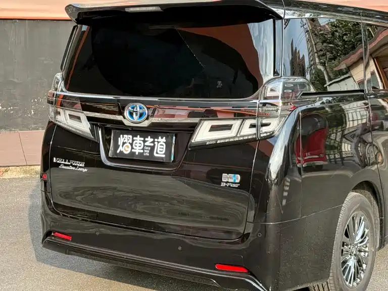 Toyota Vellfire 2019 — фото 12