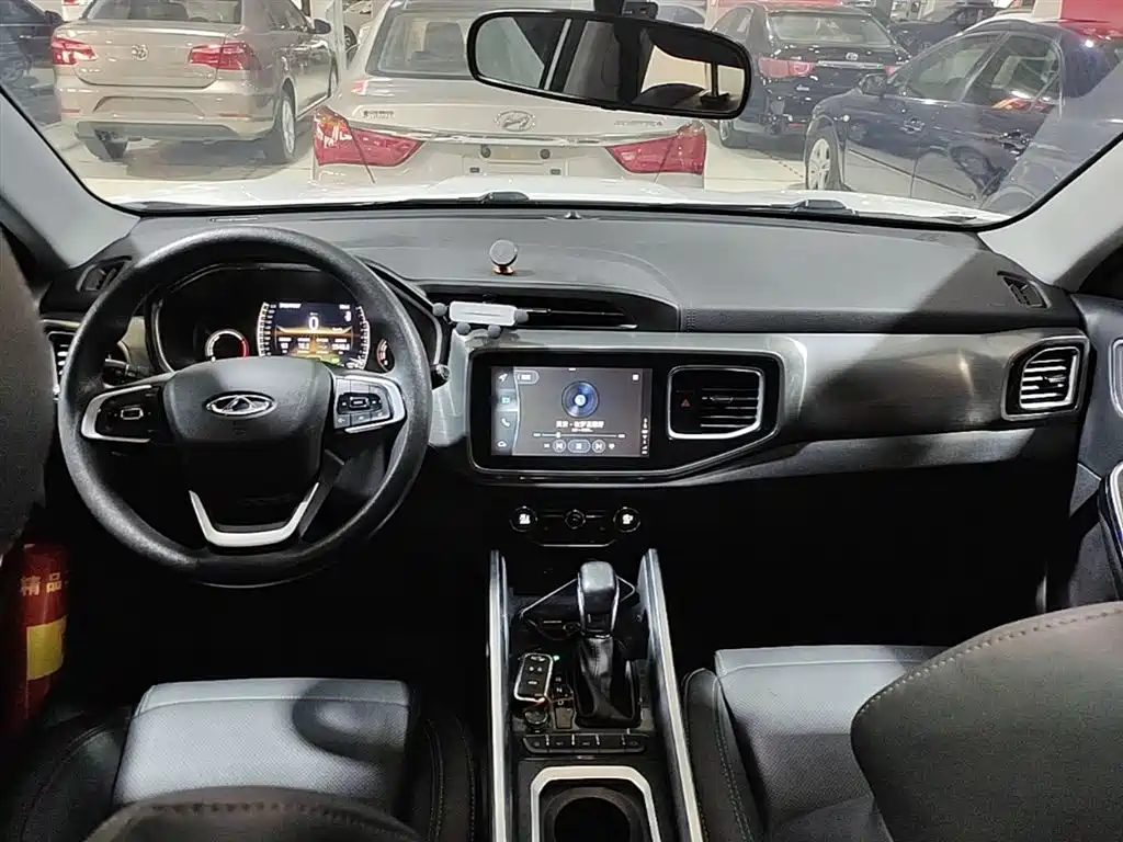 Chery Tiggo 8 2018 — фото 10