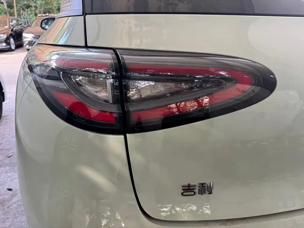 Geely Galaxy Starwish 2025