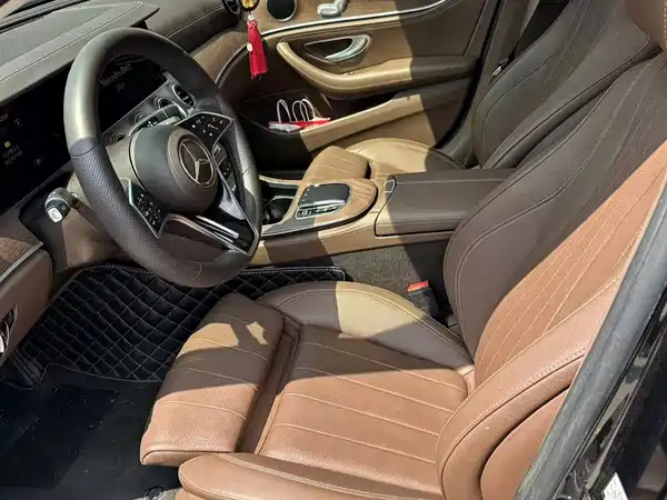 Mercedes-Benz E-Class 2023