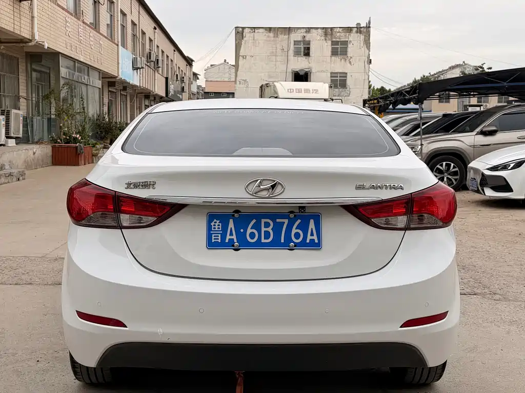 Hyundai Elantra Langdong 2017 — фото 5
