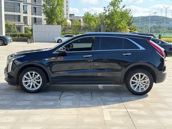 Cadillac XT4 2021