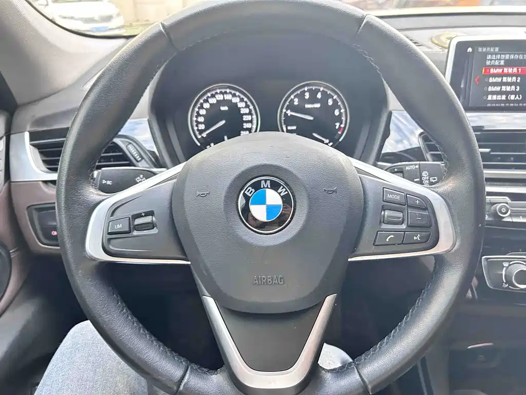 BMW X1 2019 — фото 19