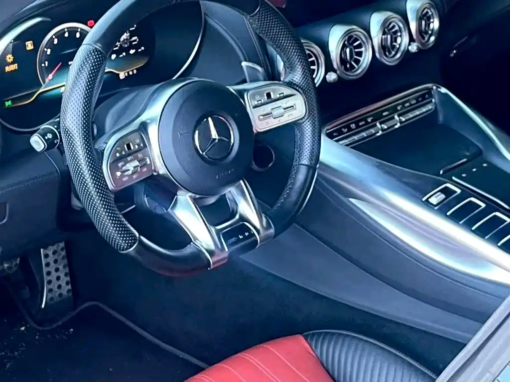 Mercedes-Benz AMG GT 2020 — фото 8