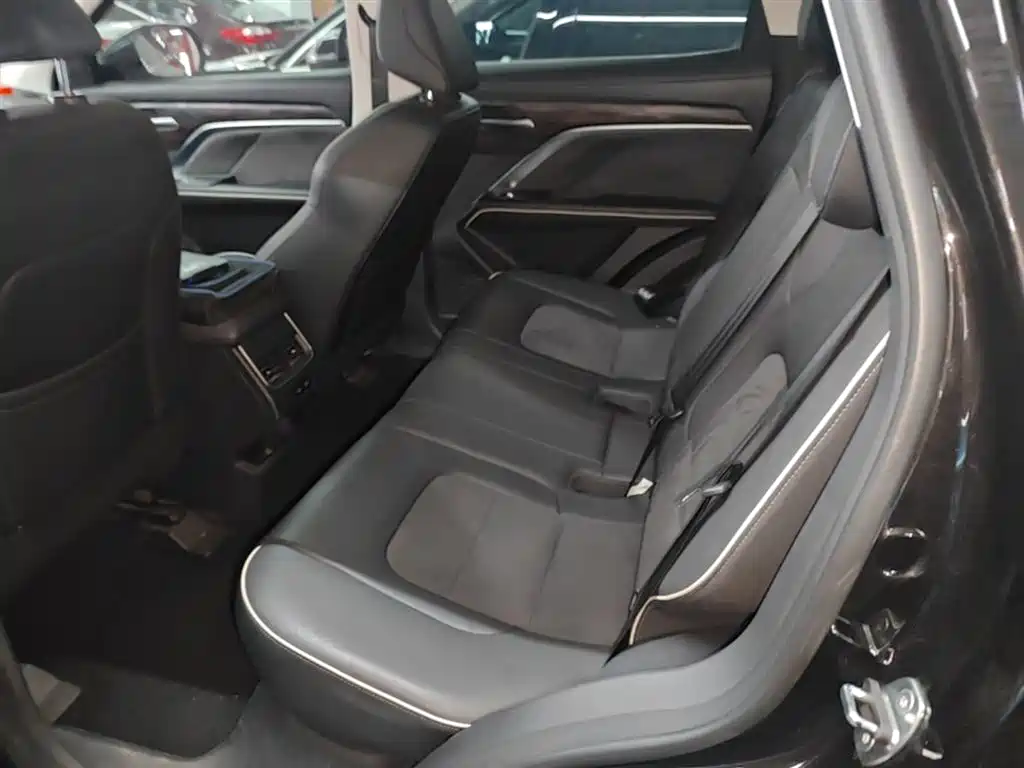 Haval H6 2023 — фото 17