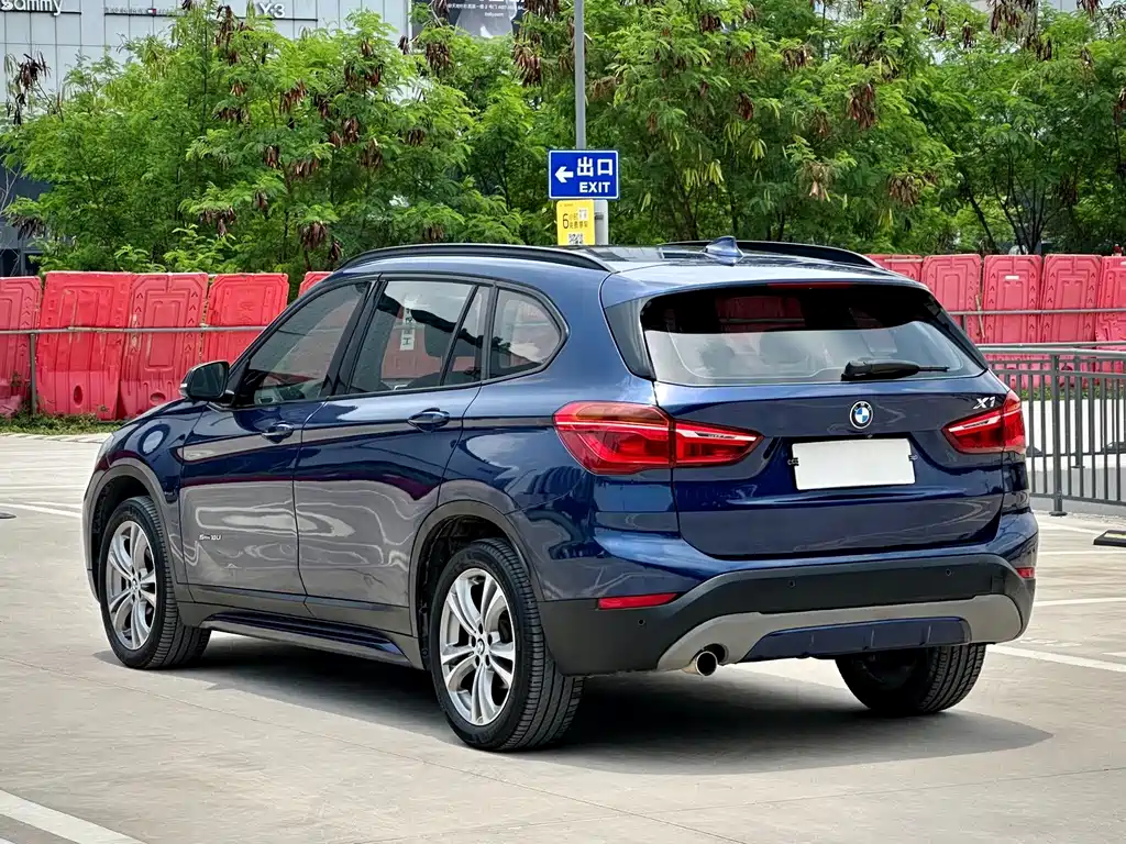 BMW X1 2018 — фото 6