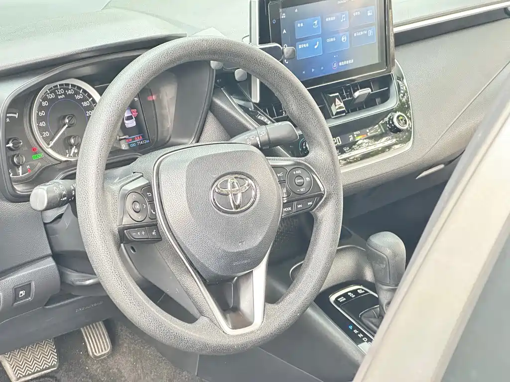 Toyota Corolla 2021 — фото 10