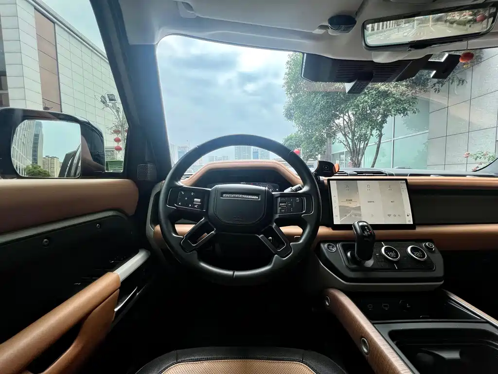 Land Rover Defender 2022 — фото 21