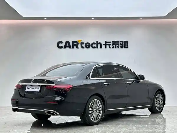 Mercedes-Benz E-Class 2021
