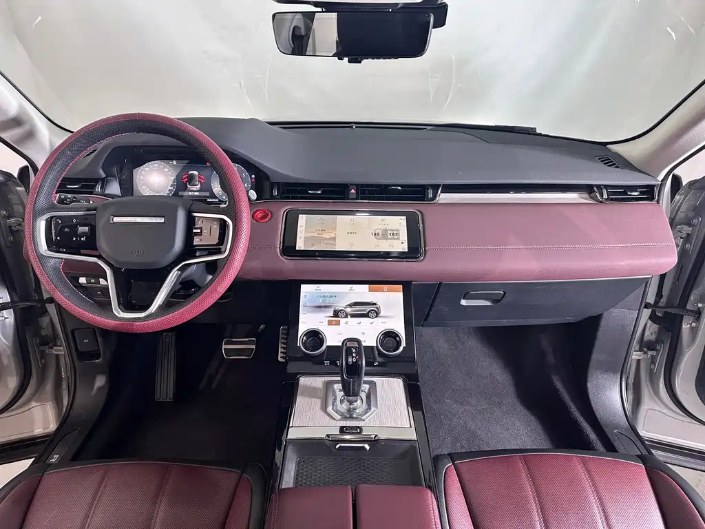 Land Rover Evoque 2023 — фото 6