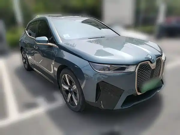 BMW iX 2023