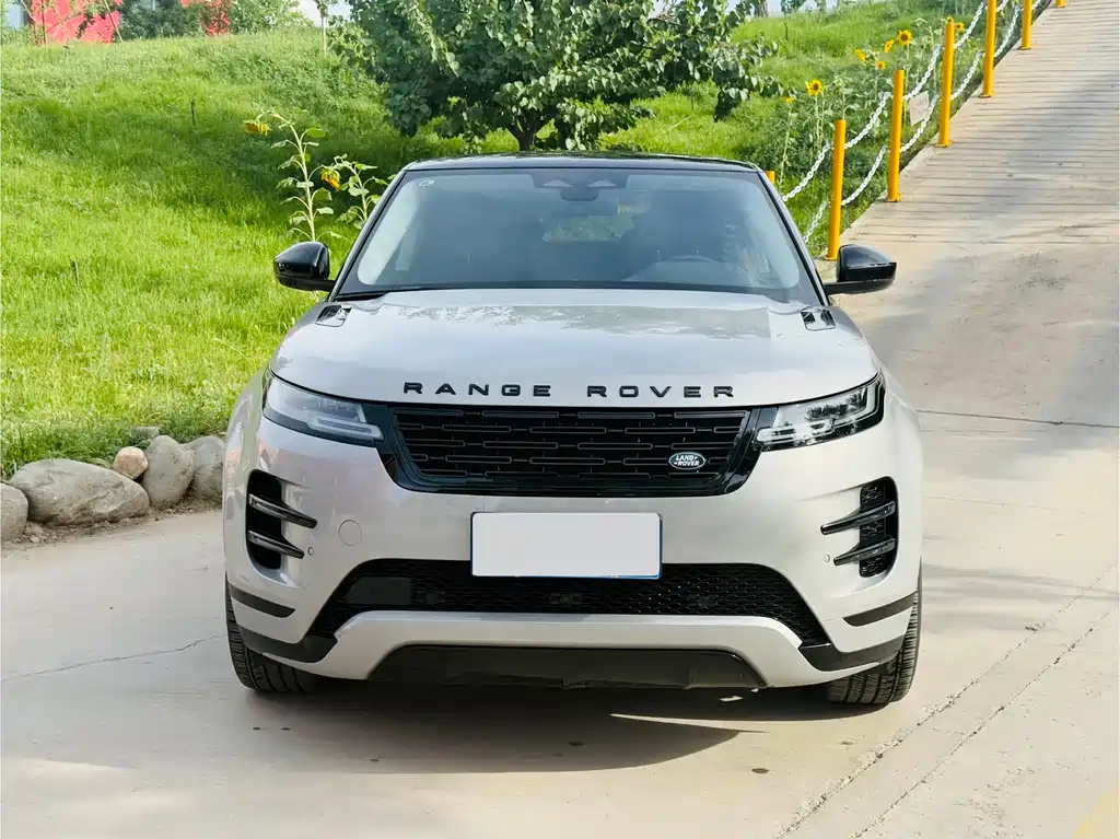 Land Rover Evoque 2024