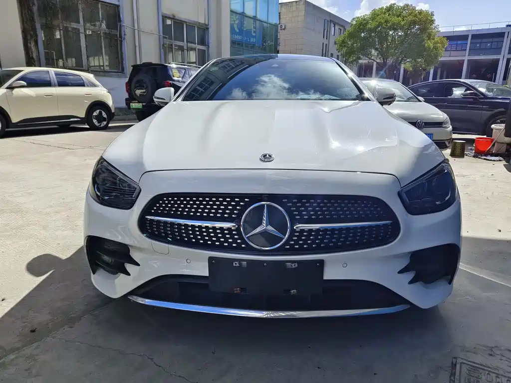 Mercedes-Benz E-Class 2021