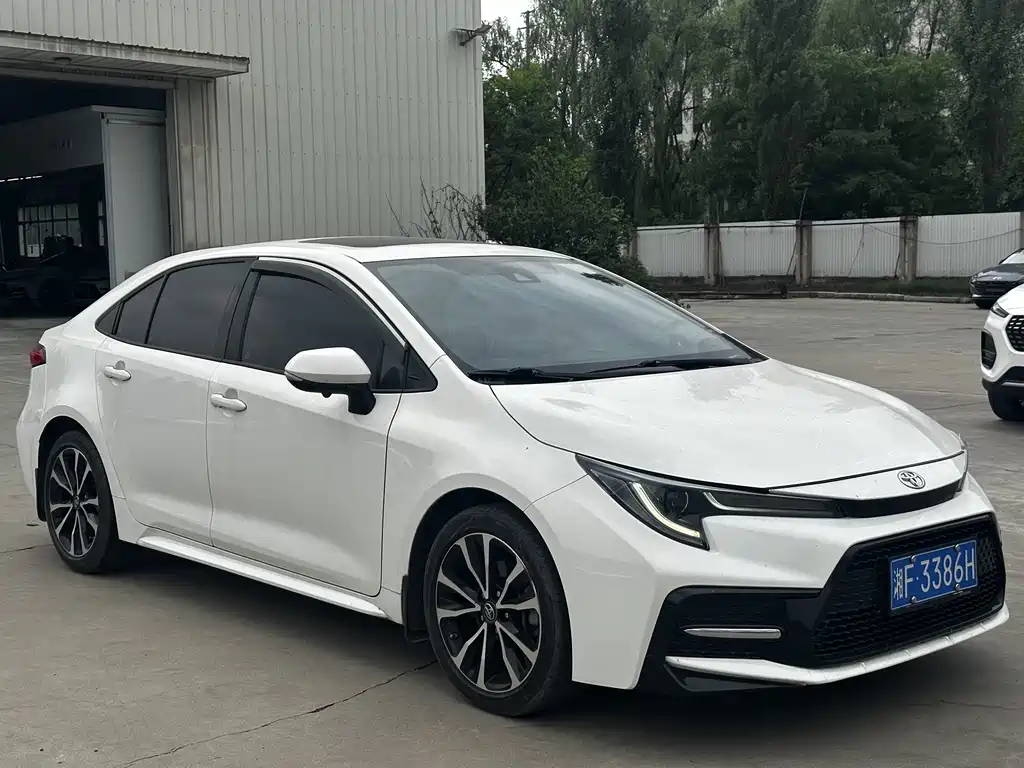 Toyota Levin 2022 — фото 2
