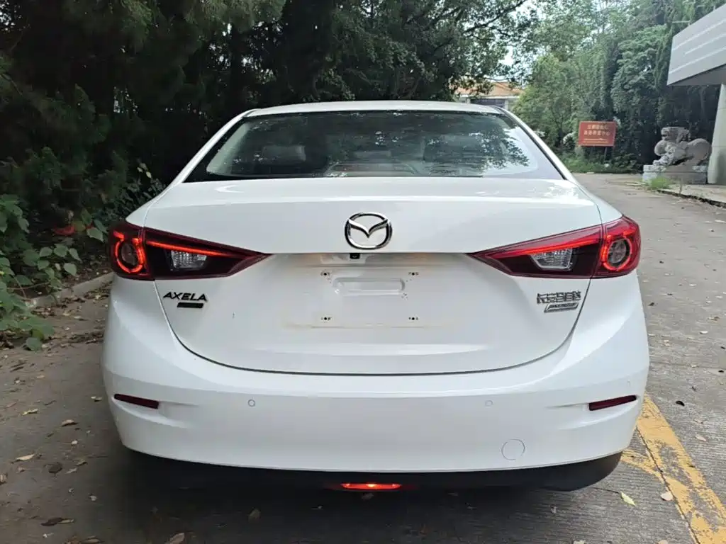 Mazda 3 Angkesela 2017