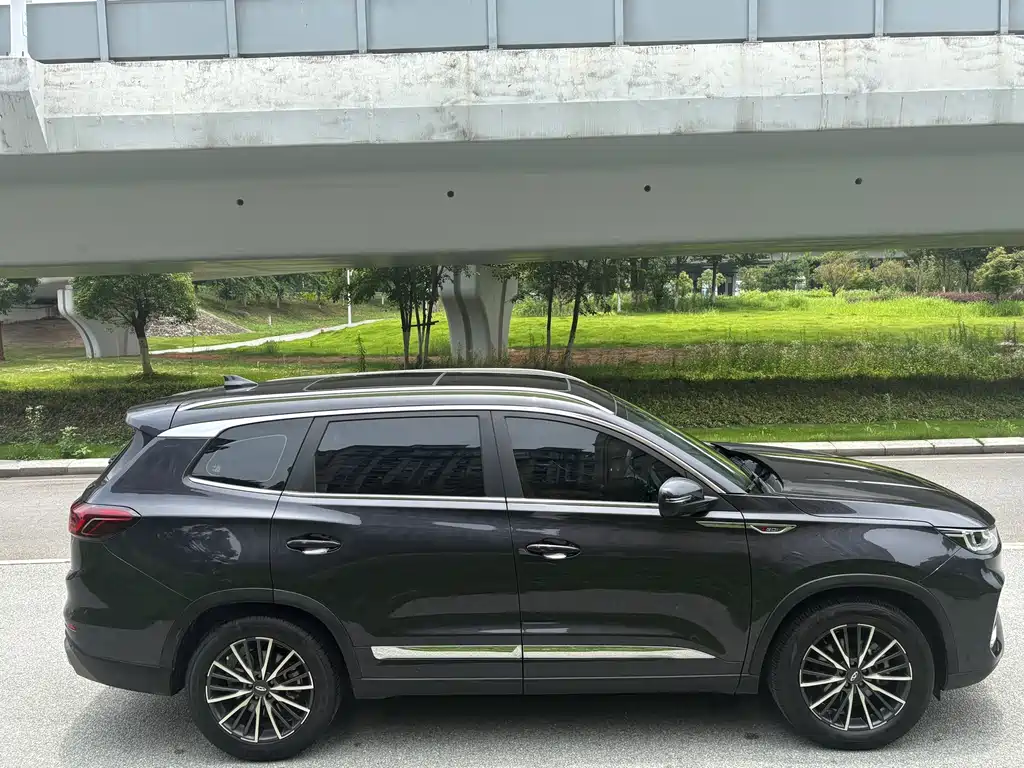 Chery Tiggo 8 PLUS 2021 — фото 8