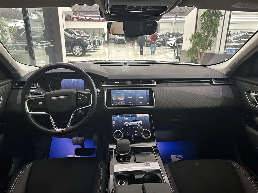Land Rover Velar 2021 — фото 15