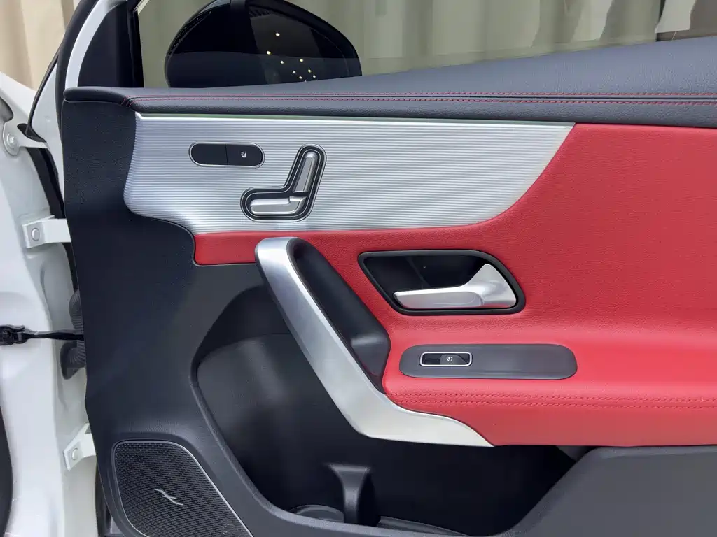 Mercedes-Benz A-Class AMG 2023 — фото 13