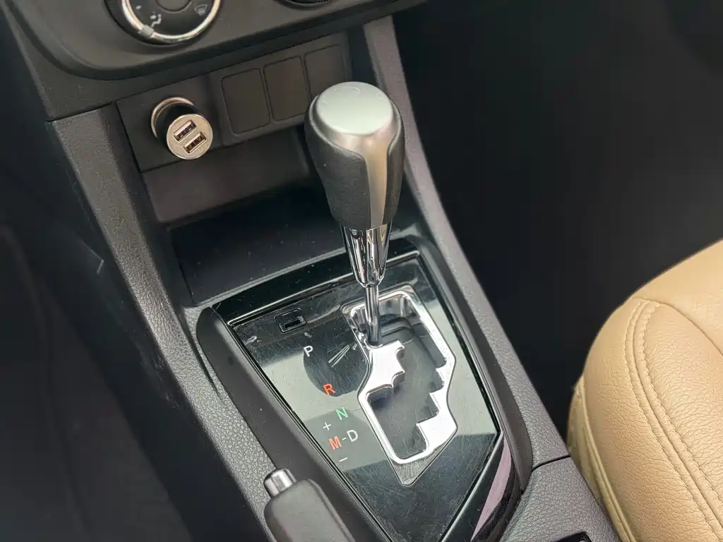 Toyota Levin 2015 — фото 14