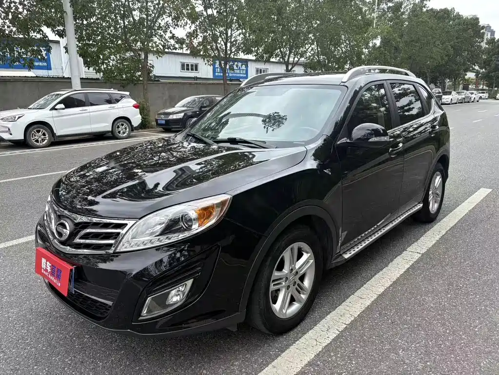 GAC Motor Trumpchi GS5 2014