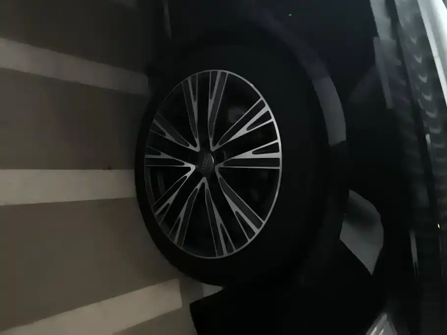 Audi A6L 2021
